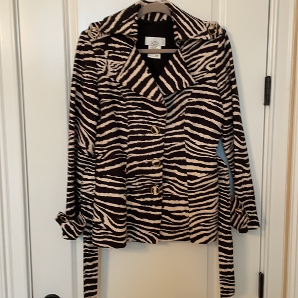 Jacket - Picture 3 of 5